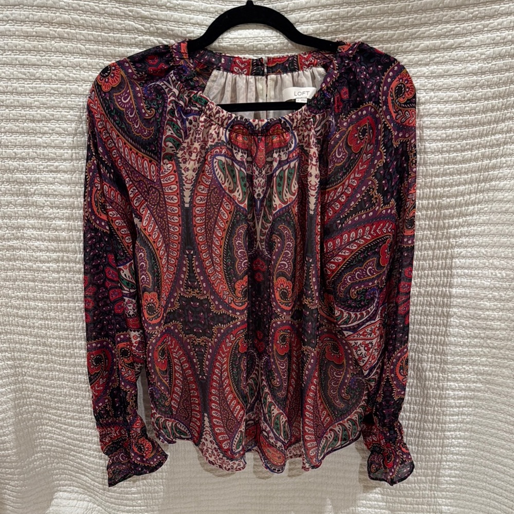 ! EUC LOFT Multicolored Long Sleeve Relaxed Blouse Sz M !